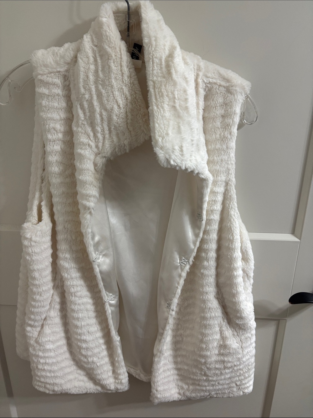 Apt. 9 Plush Faux Fur Open-Front Vest - White